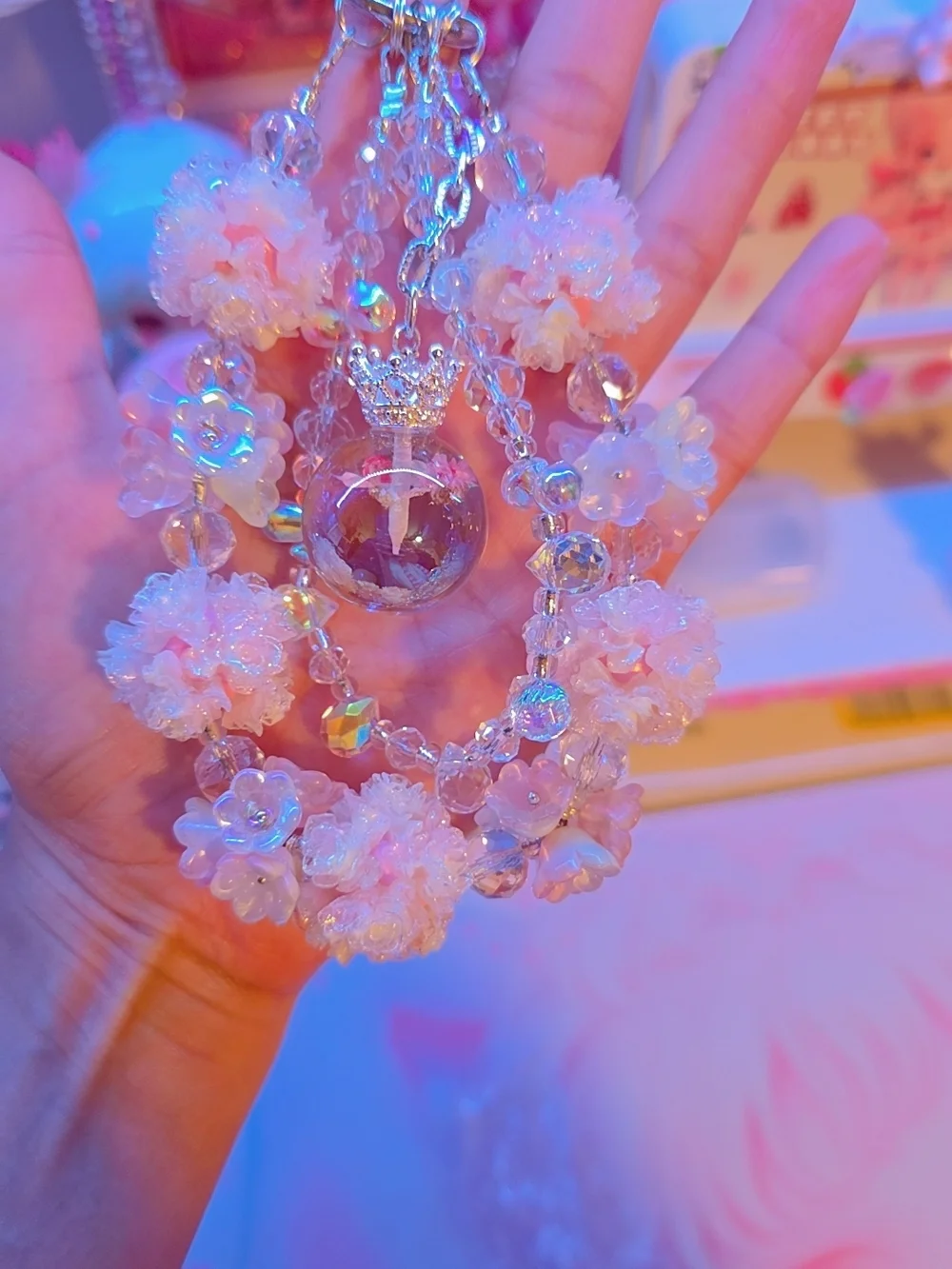 Delicate Pink Floral Bag Chain - Picture 3 of 3